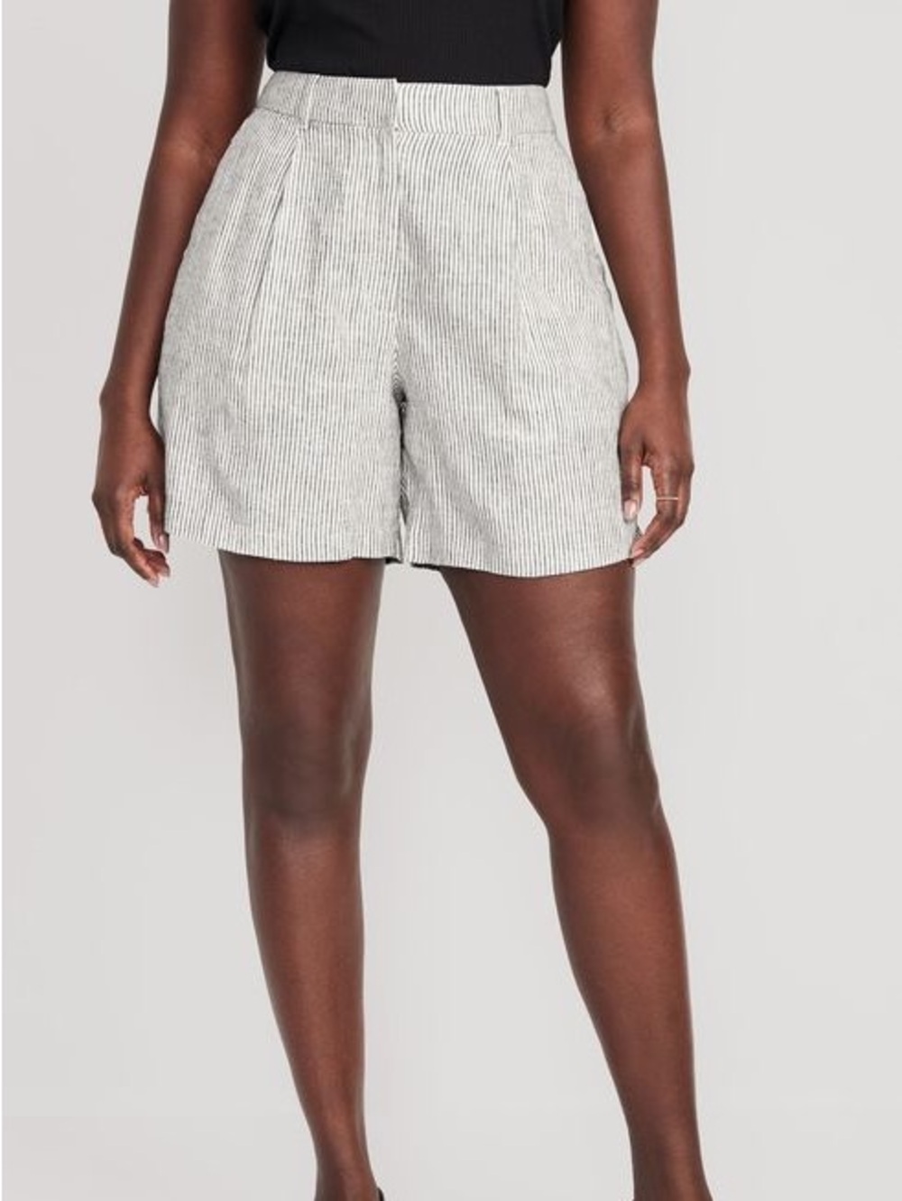 Women’s Old Navy Linen Blend Shorts — Size L